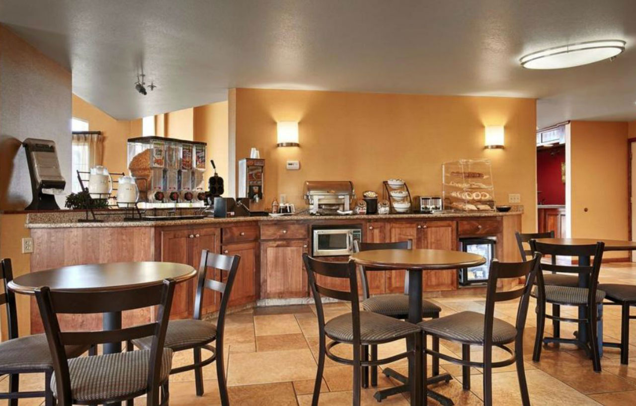 Best Western Palm Court Hotel Modesto